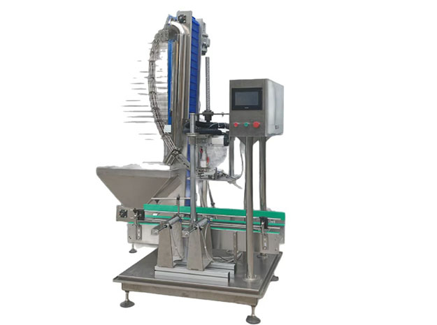 Automatic capping machine